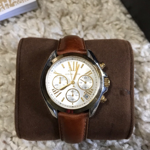 Michael kors leather watch - Picture 1 of 3